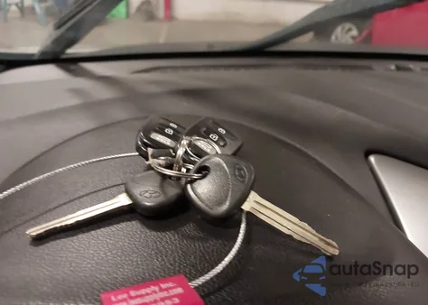 2016 Hyundai Elantra Se from USA, damaged, VIN 5NPDH4AE0GH705390